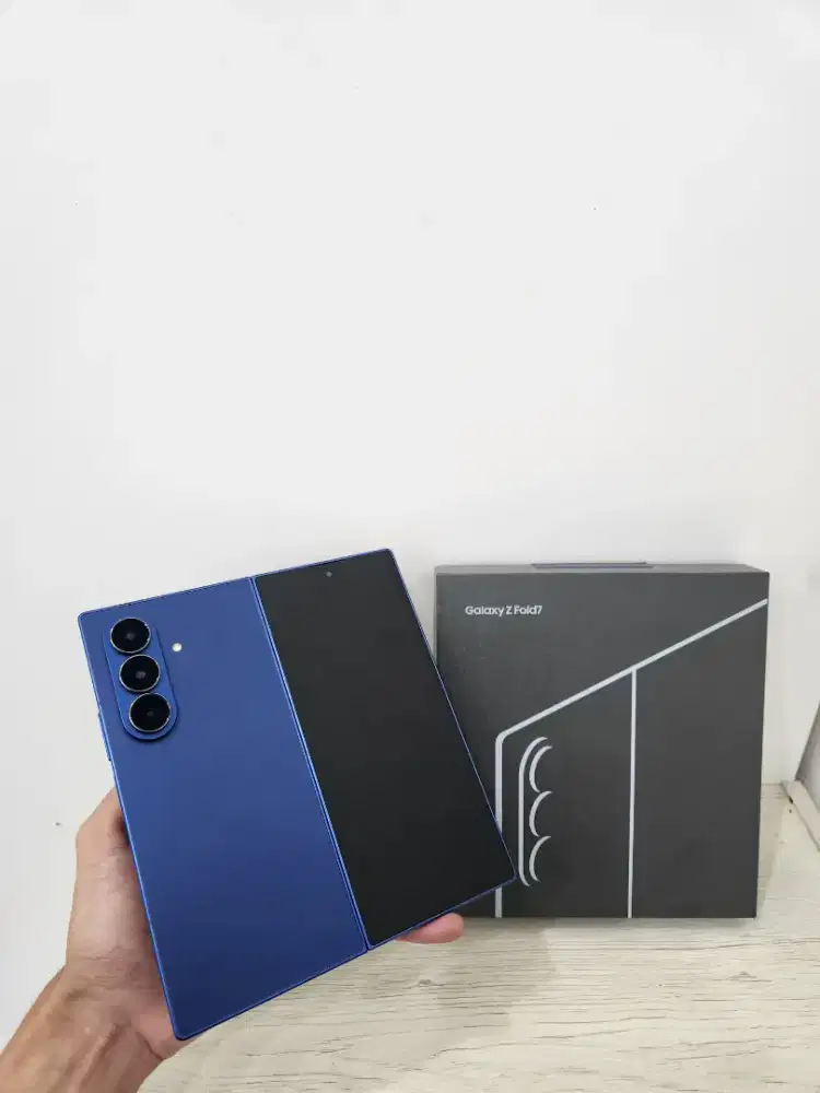 Samsung Z fold 7 5g 12/256gb