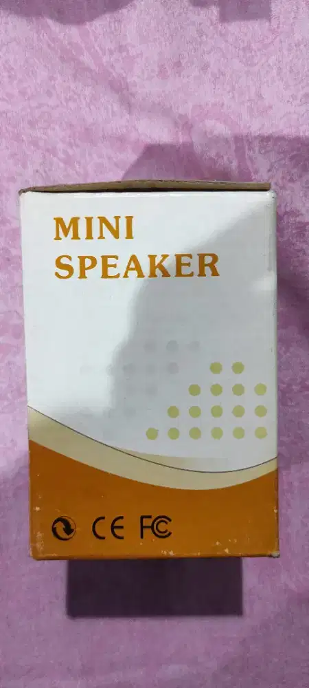 Mini Speaker Portable XTECGO – Suara Jernih, Praktis & Murah!