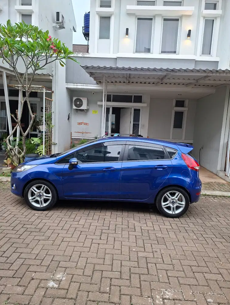 Ford Fiesta 2012 Bensin
