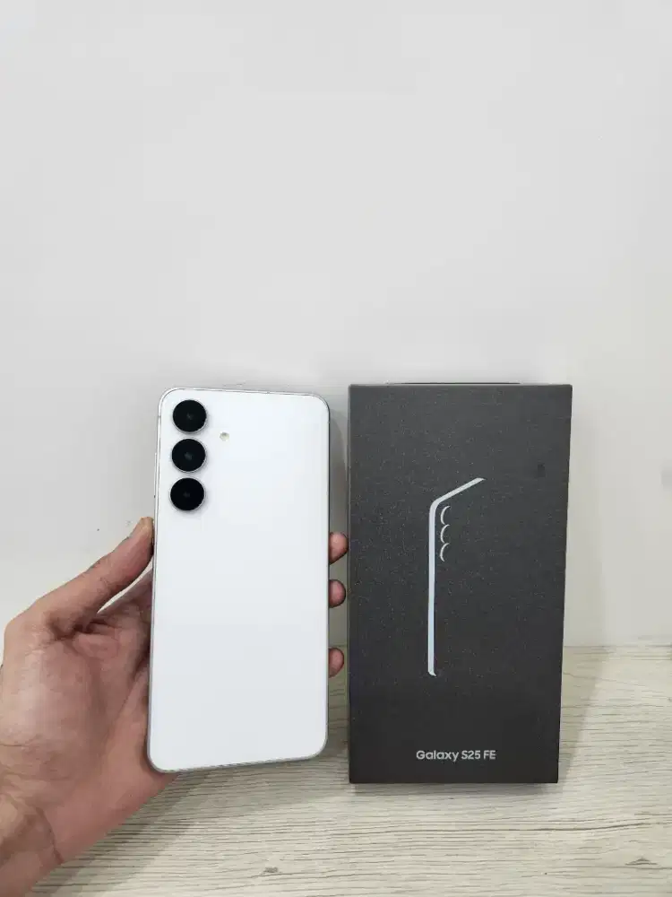 Samsung S25 fe 5g 8/256gb