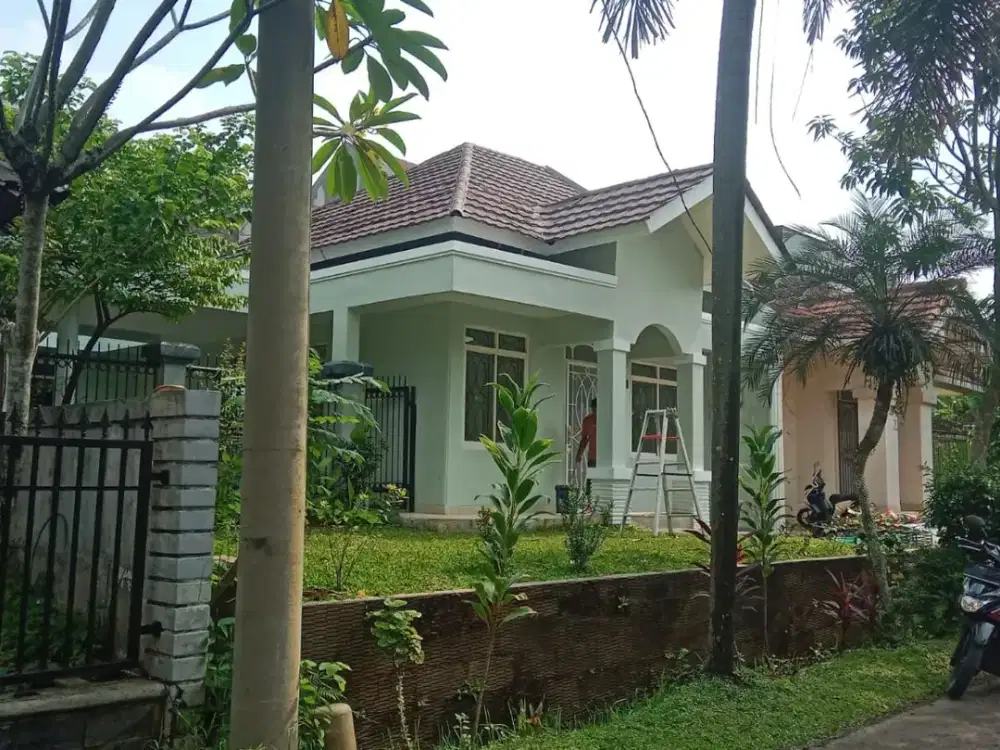 Rumah Siap Huni di Sentul – Sudah Renovasi, LT 180, 2+1 KT, Harga 1,55 M Dibawah pasaran