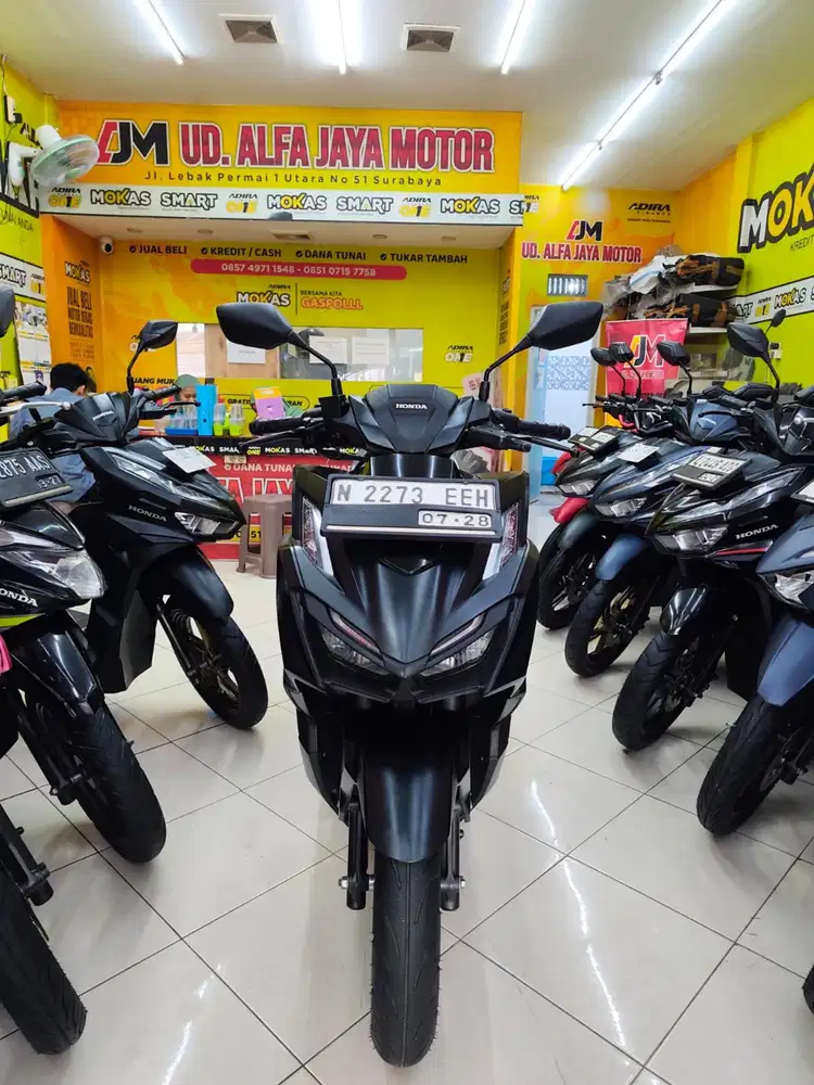 Cash Kredit Ok ^ Honda Vario 160 Cbs th 2023