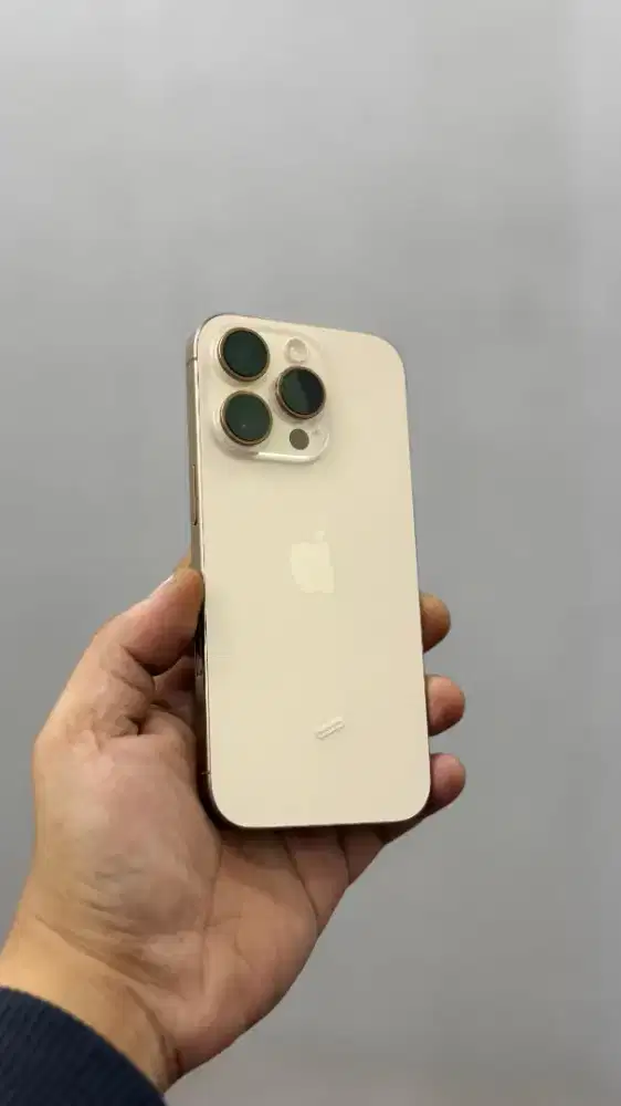 iPhone 16 Pro 128GB iBox