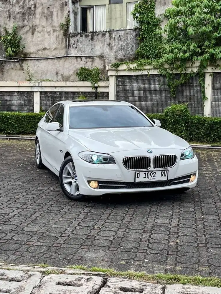 Bmw F10 528i 2013 Low km