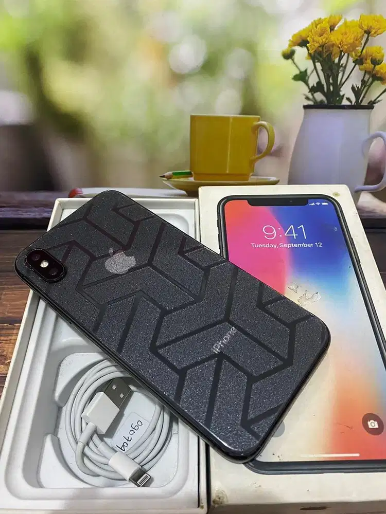 iphone X / 256gb whitelist