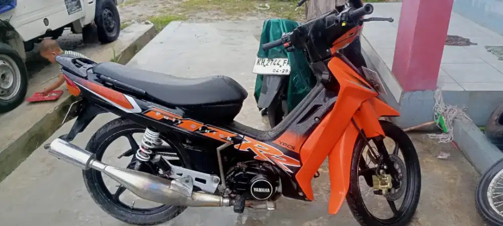 Yamaha FIZR tahun 1997 kondisi seperti di foto