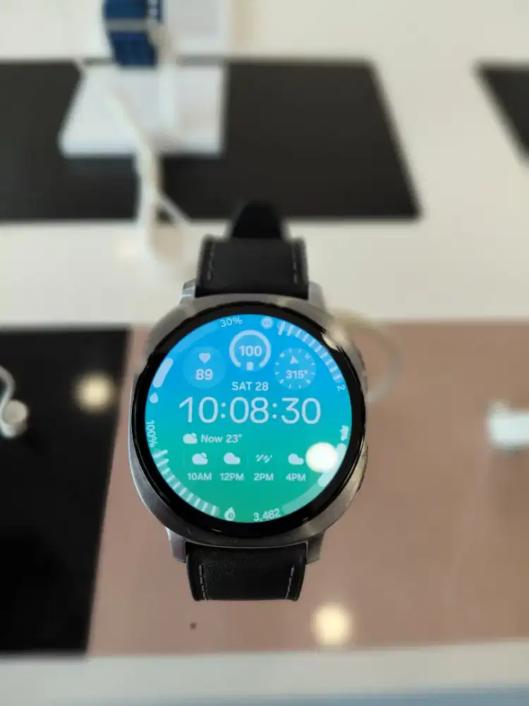 SAMSUNF GALAXY WATCH 8 CLASSIC