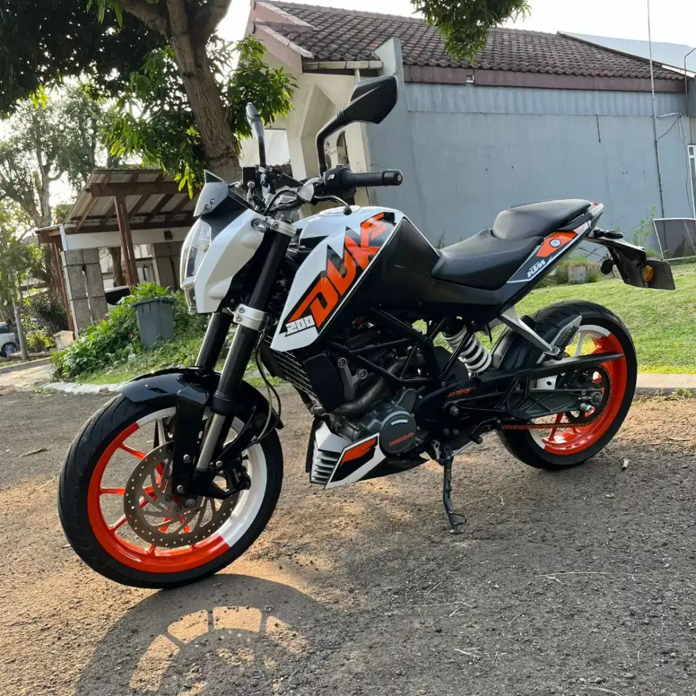 Duke 200 thn 2016 reg 2017