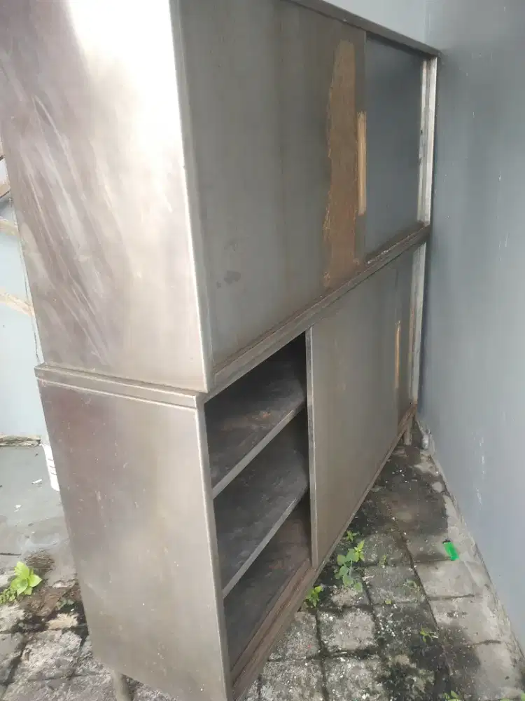 jual lemari stainless bekas layak pakai