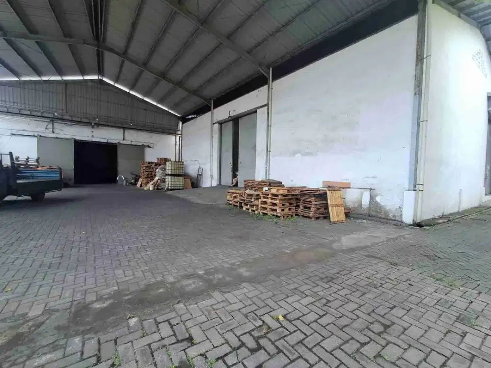 Murah Dijual Gudang siap pakai di Jl Raya Kenjeran, Surabaya Timur