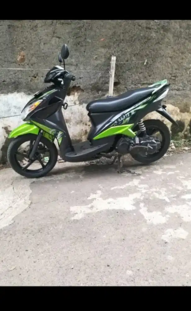 Yamaha Xeon 44D/Karbu