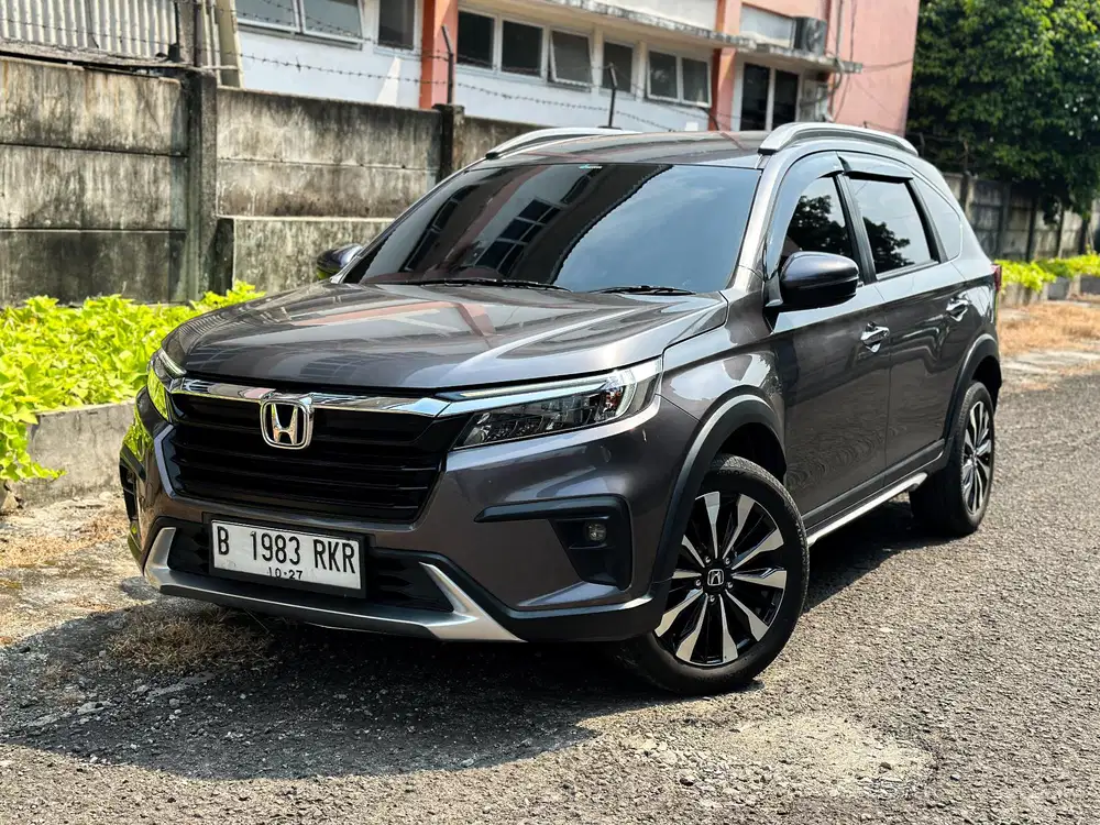 HONDA BR-V E PRESTIGE CVT 2022 GREY  ABU ABU