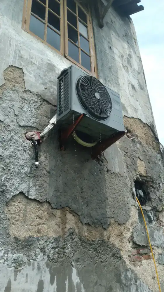 CUCI AC N SERVICE AC WILAYAH SERANG KOTA ,BERGARANSI N TERPERCAYA.