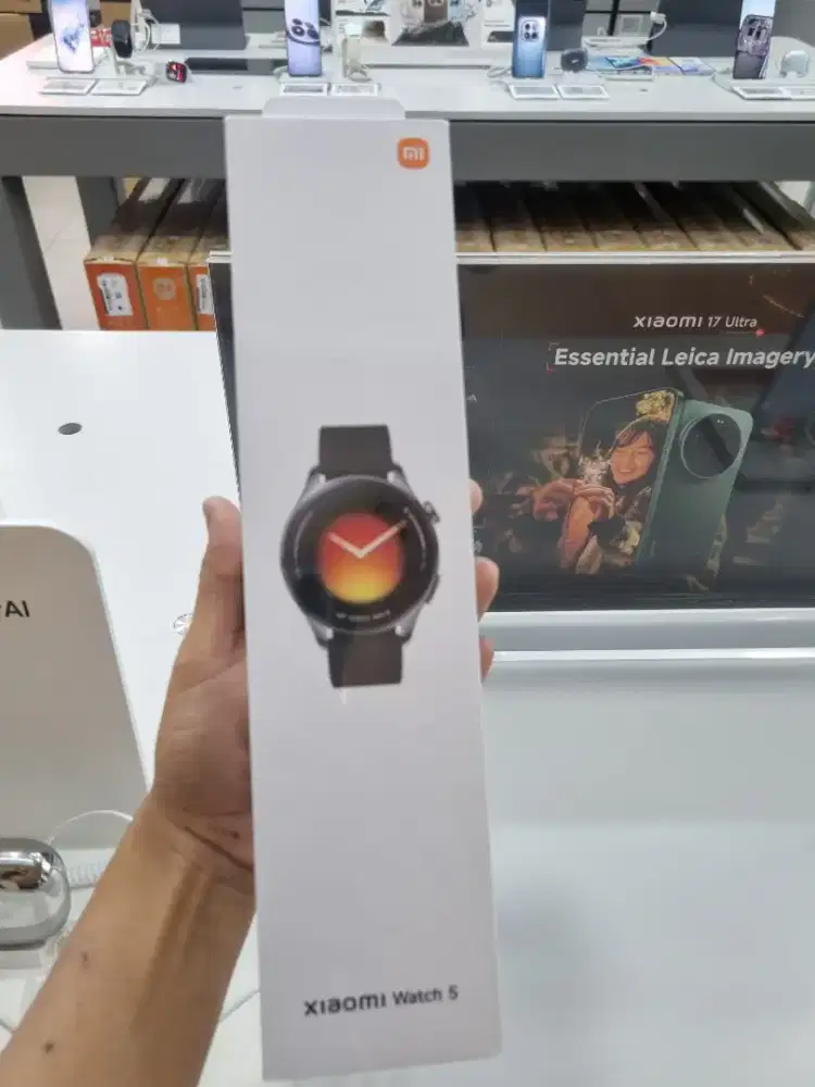 Xiaomk watch 5 free redmi buds 6