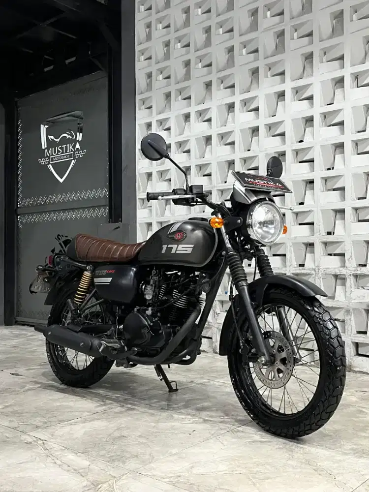 Angsuran 840rb‼️Kawasaki W175 Cafe 2019. DANNY Mustika Motor Sulfat