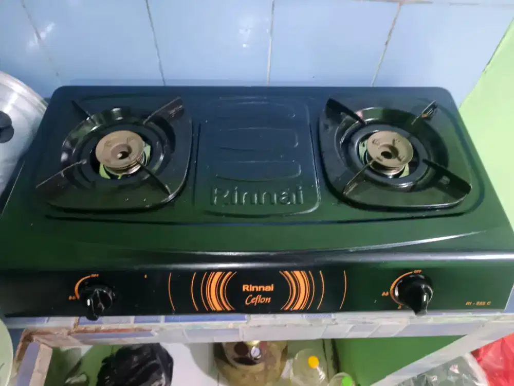 KOMPOR RINNAI 2 TUNGKU + 2 KOMPOR PROGAS 1 TUNGKU