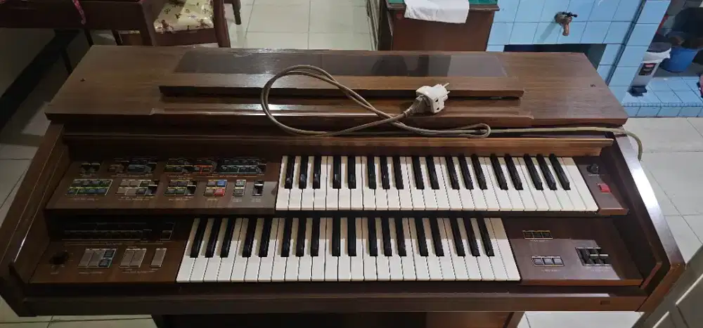 ORGAN YAMAHA FE30