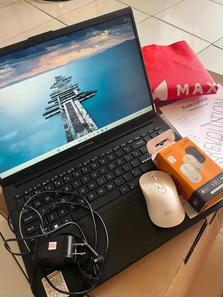 Laptop Asus Vivobook GO 15 E1504GA