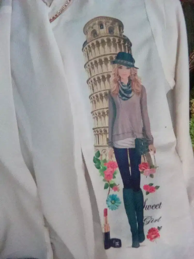 Fashion kemeja menara pisa