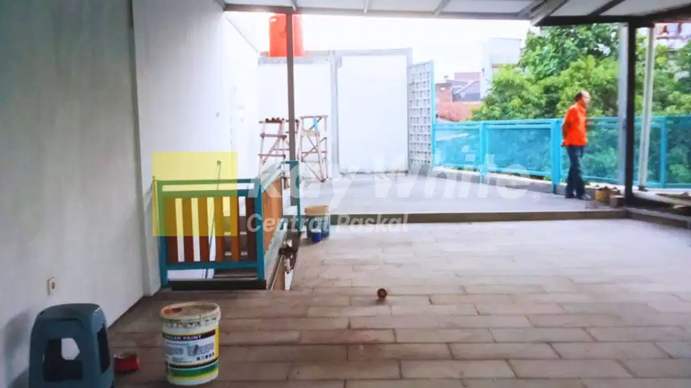 Ruko 3 Lantai di Dalem Kaum Kota Bandung