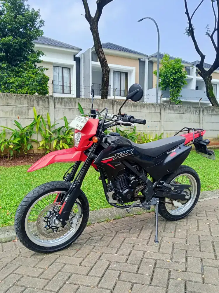 Kawasaki KLX sm Supermoto 2024 full orisinil
