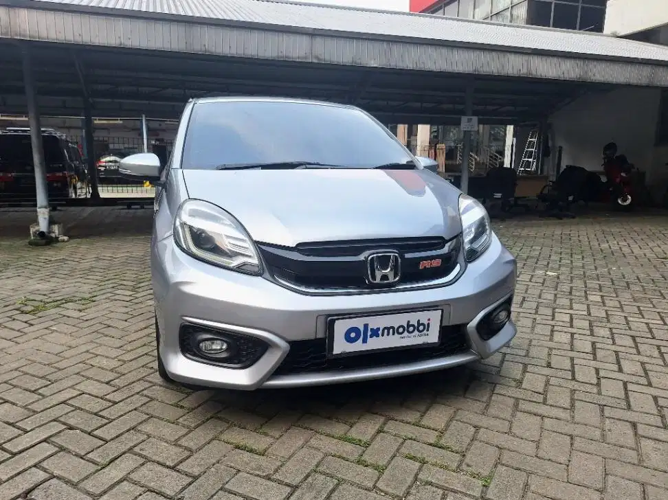 DP MURAH Honda Brio 1.2 RS Bensin-AT 2017 Abu CFZUB