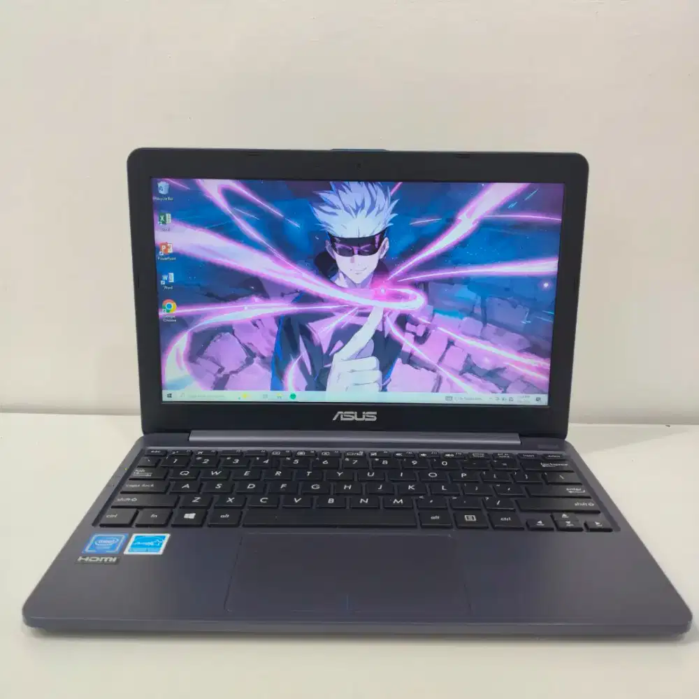 Laptop mini murah Asus Intel n4000 ram 4GB slim dan ringan
