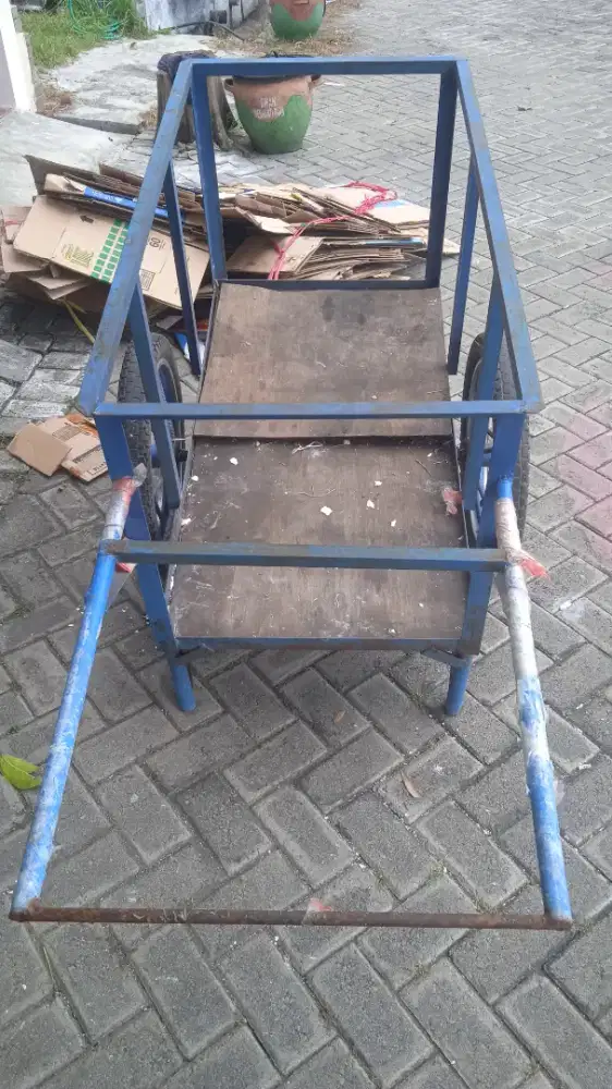 gerobak dorong besi