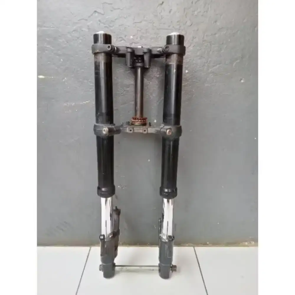 Di jual USD R15 ( UPSIDE-DOWN )