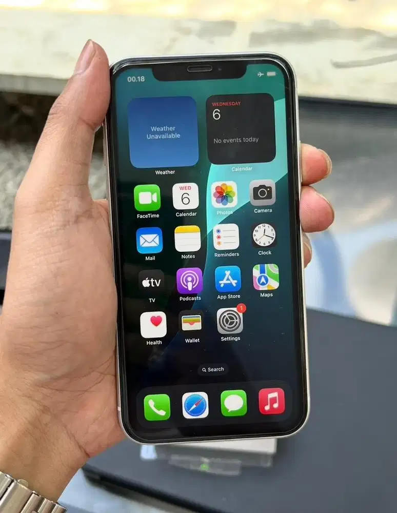 iPhone XR 128 gb RESMI (PA)