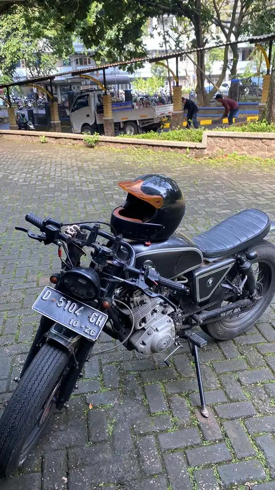 Bismillah dijual motor custom basic thunder 125