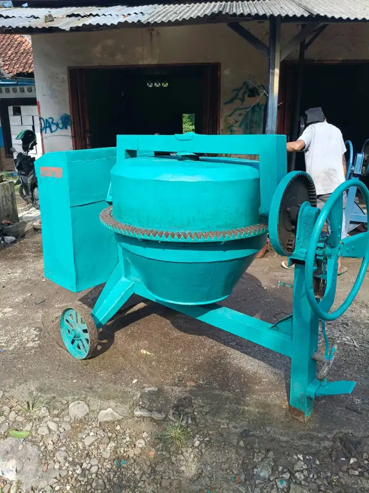 Jual Mesin Molen Beton Iron Globe Mulus Siap Kerja