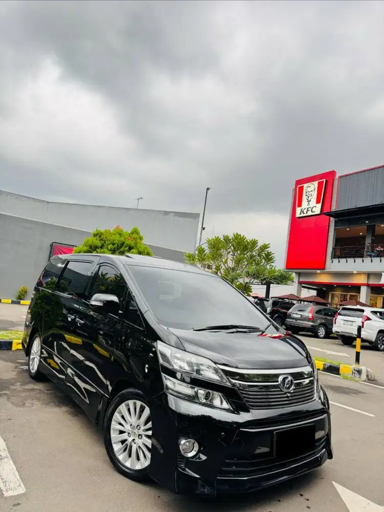 Toyota Vellfire ZG premium Sound Tgn1