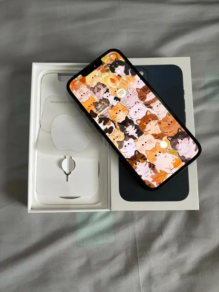 IPHONE 13 MIDNIGHT EX IBOX