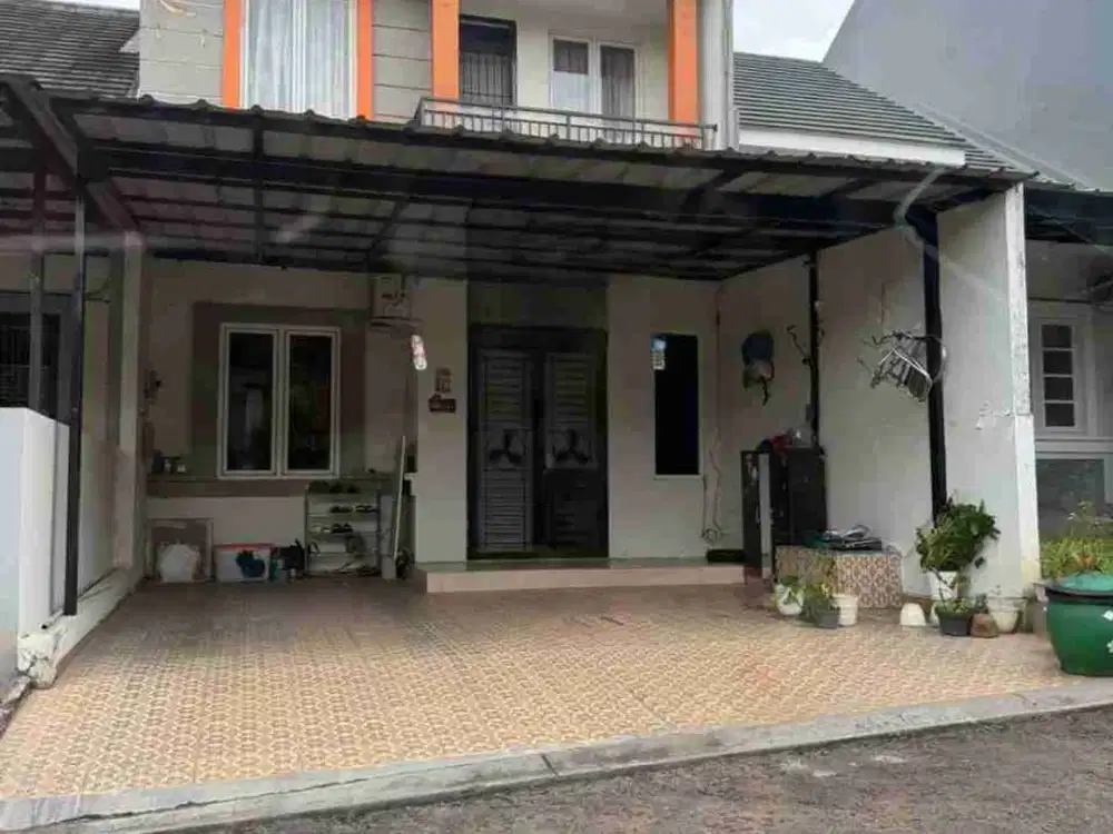 Dijual rumah rapi di Kota Wisata
