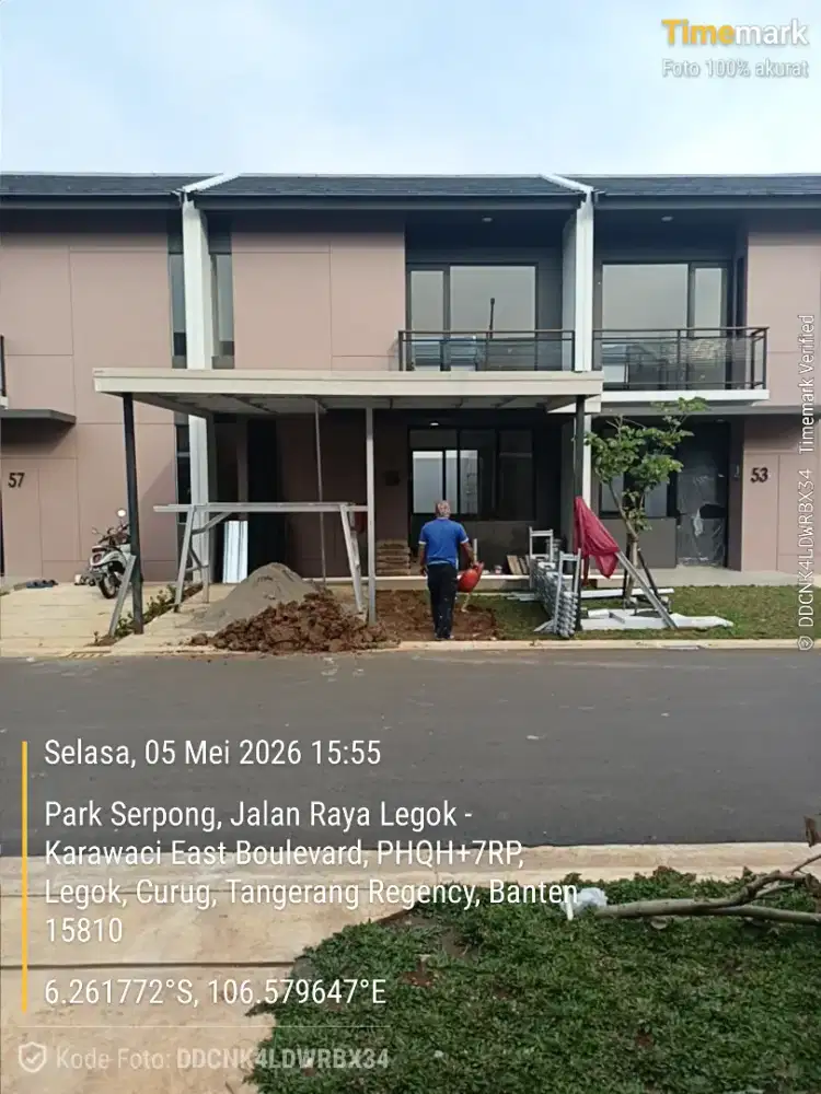 Kontruksi rangka atap dan kanopi baja ringan
