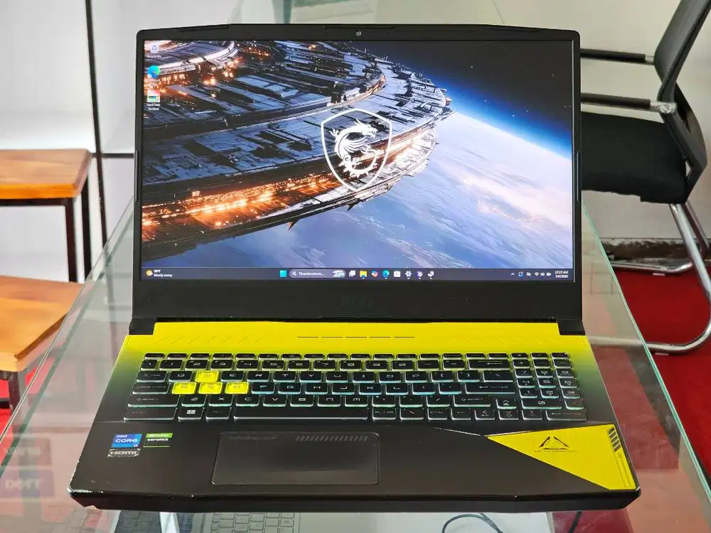 MSI CROSSHAIR 15 B12UEZ intel Core i7 Gen 12 Ram 16 GB SSD 1 TB Nvidia