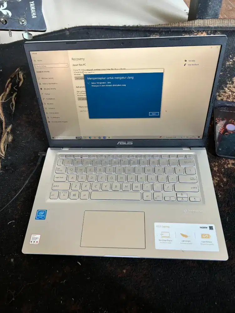 Jual cepat lheptop assus kondisi normal nyala