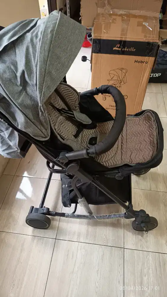 Dijual Stroler baby merek Labeille