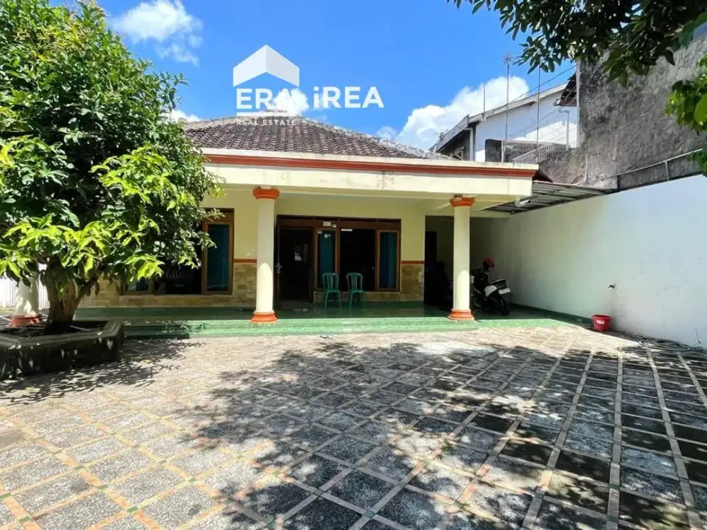 RUMAH DIJUAL DI SOLO DEKAT PASAR COLOMADU