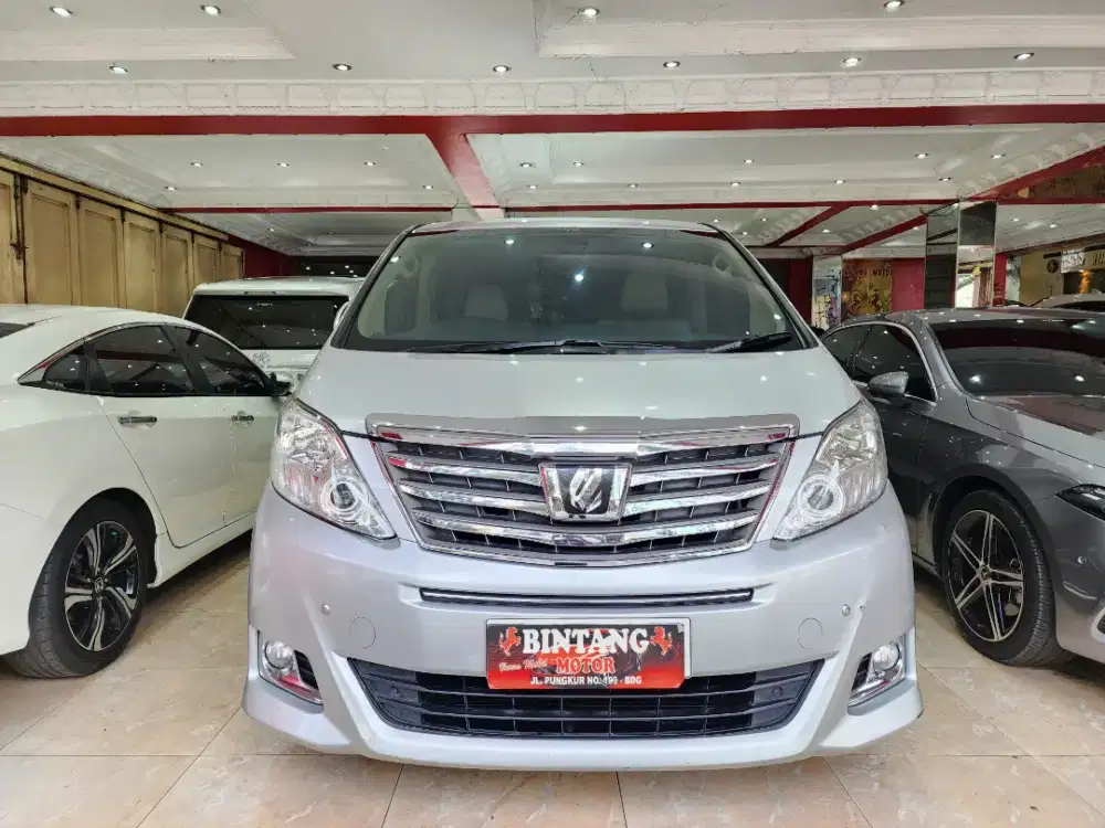 TOYOTA ALPHARD G AT 2012 SILVER  / MODEL THN 2013 [BINTANG MOTOR]