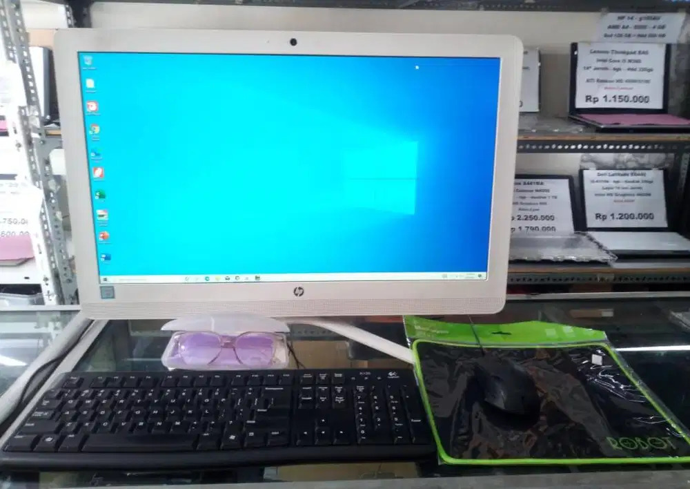 JUAL AIO GRAFIS, HP 24-g027I i5-6200U/8gb/ssd 256gb+1TB/24inci FHD