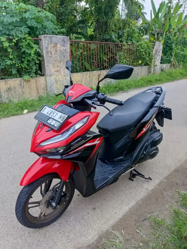 New Vario 125 gen 2 2024 Merah Hitam