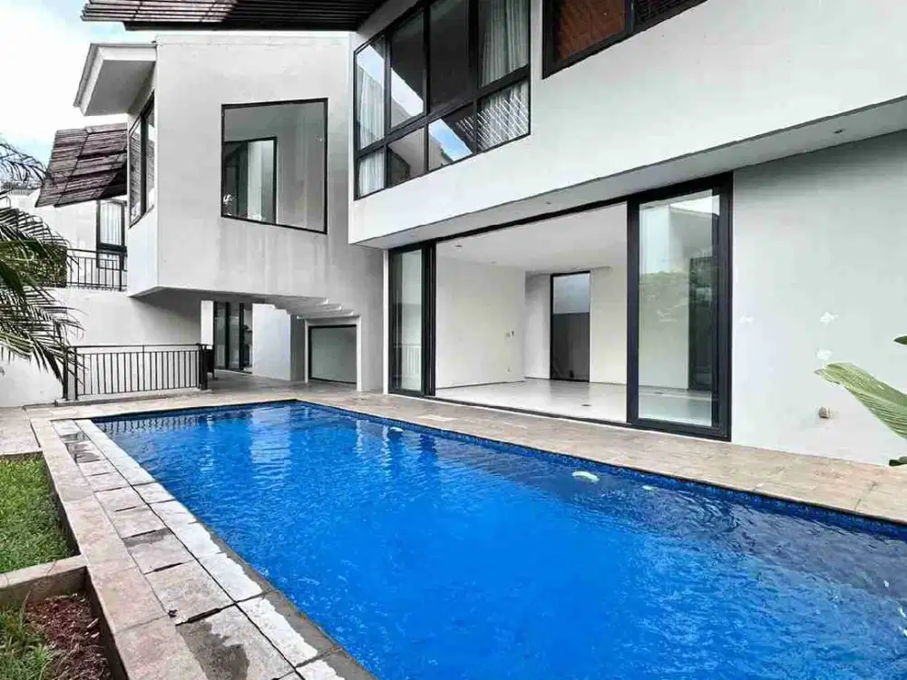 MODERN RESORT TOWNHOUSE DI KEMANG