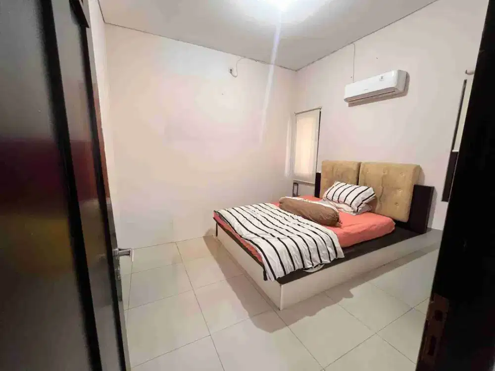 Dijual Rumah SHM Karang Tengah di Lebak Bulus