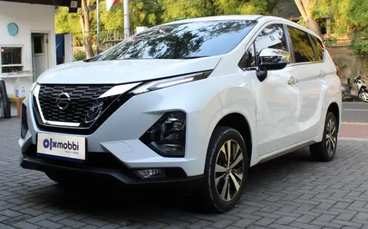 TDP 8,JT, Nissan Livina 1.5 VE Bensin-AT Putih 2019