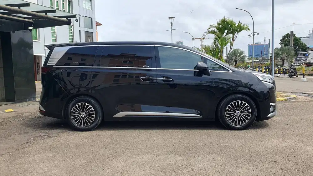 [ ODO 800 KM ] Denza D9 D 9 Elite FWD 4x2 EV AT 2025/2026