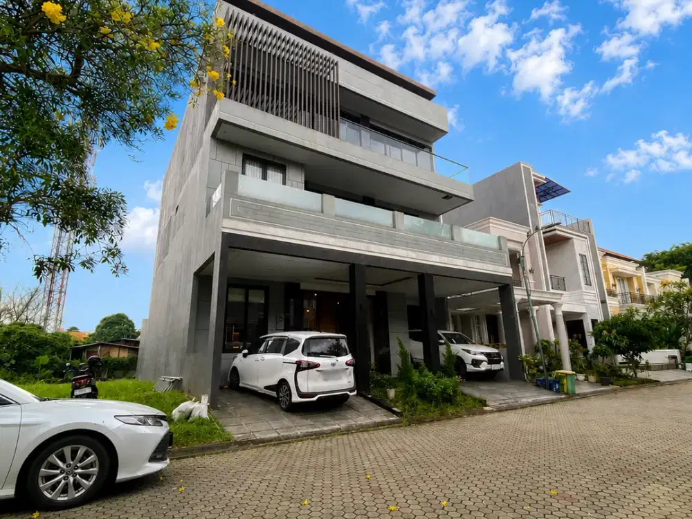 Rumah Mewah 3 Lantai Fully Furnished di Casa Goya Kemanggisan – Siap Huni!