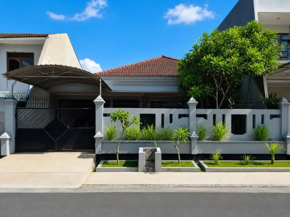 Rumah Dharmahusada Indah STRATEGIS ROW 3 MOBIL