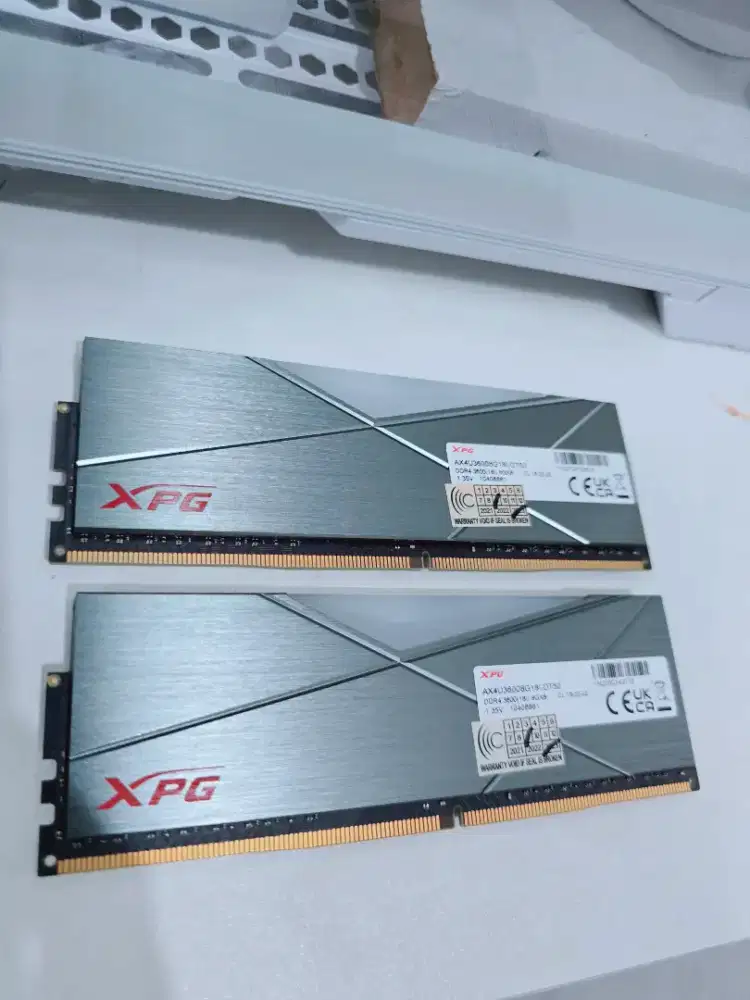 Ram Pc Adata D50 Xpg Speed 3600Mhz DDR4 spectrix RGB 16gb (2x8gb)